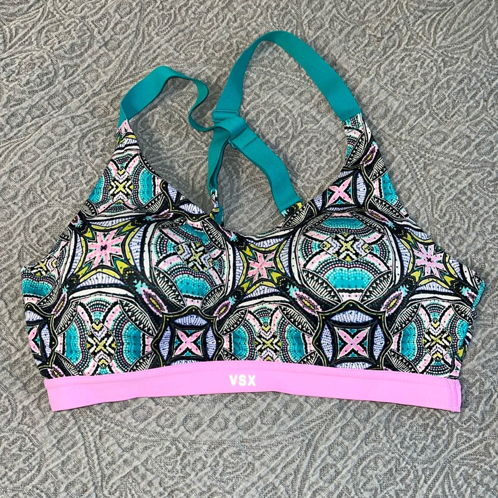 VSX Lightweight Sportsbra